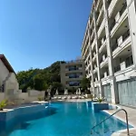 Apartment Private Super By Sea In !